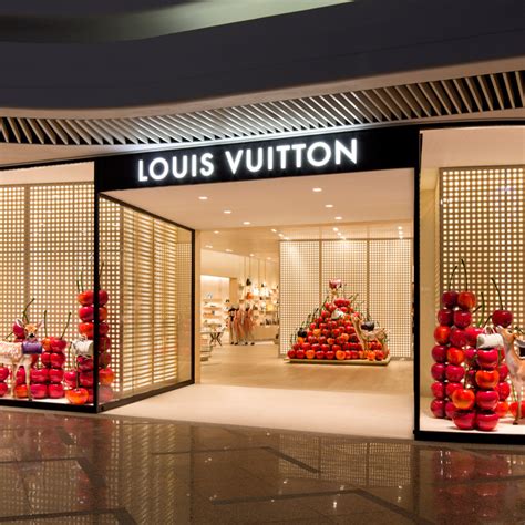 lv hong kong outlet|louis vuitton hong kong store.